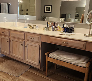 Best Bathroom Vanity Refinishing in Cobourg, ON